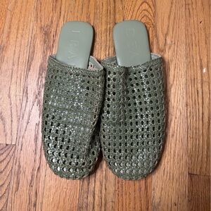 Dear Frances Green Caned Leather Slides